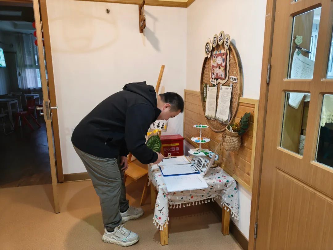 （乐动马幼）【园所动态】赴一场遇见 育一朵花开 ——马群幼儿园润康苑分园家长开放日活动