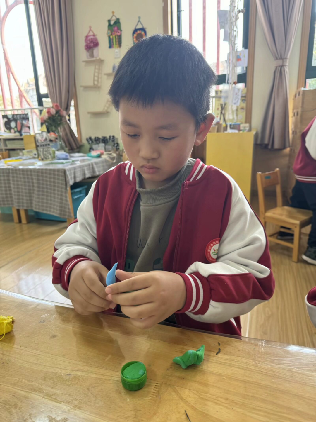 临时_html_m1b5a3d57.png