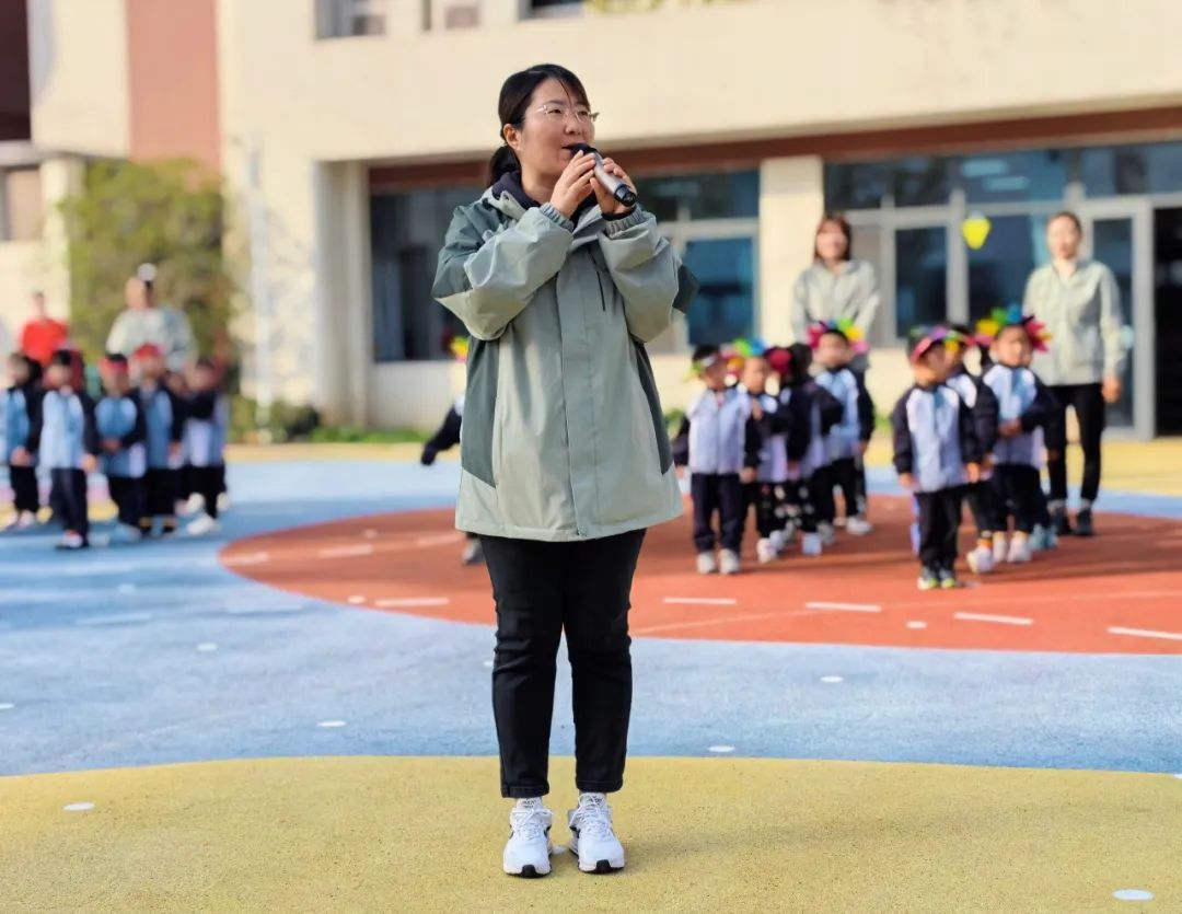 临时_html_1820a19f.jpg
