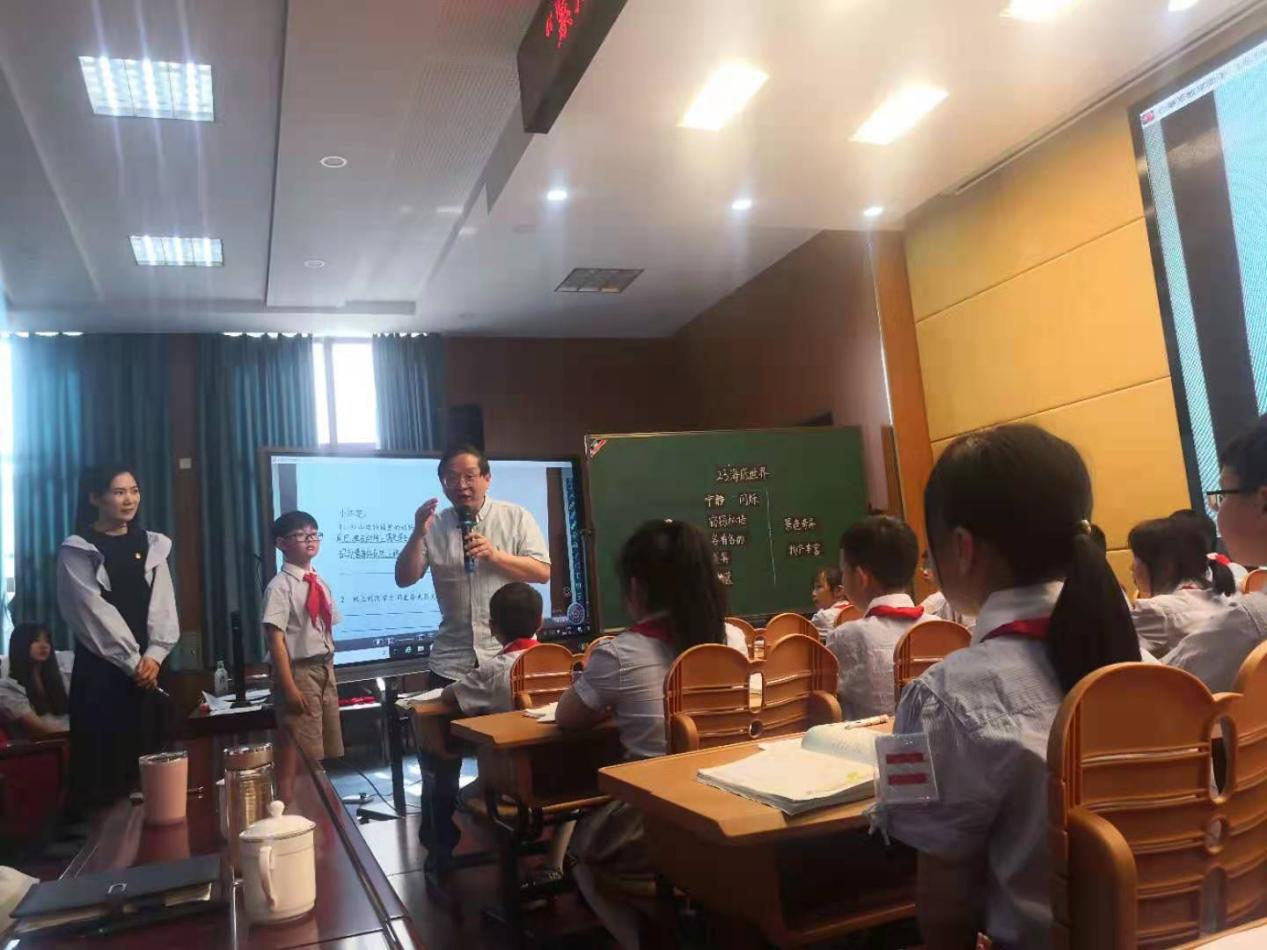 语文区级教研新闻报道(4)_html_m50bc83cf.jpg