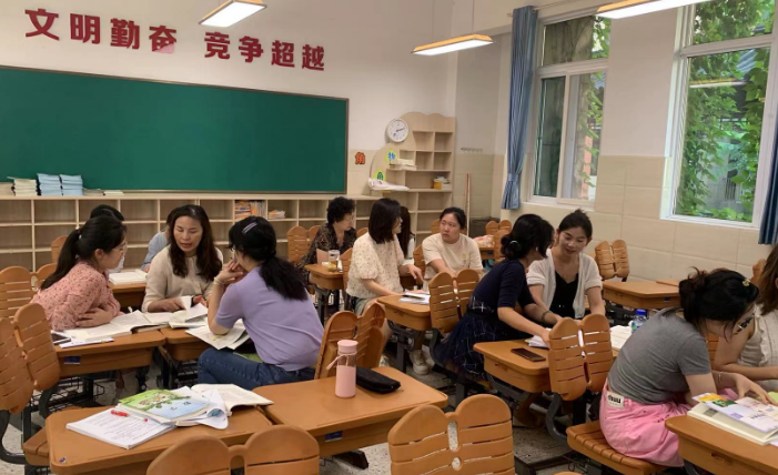 数学组集体备课_html_55d37436.png