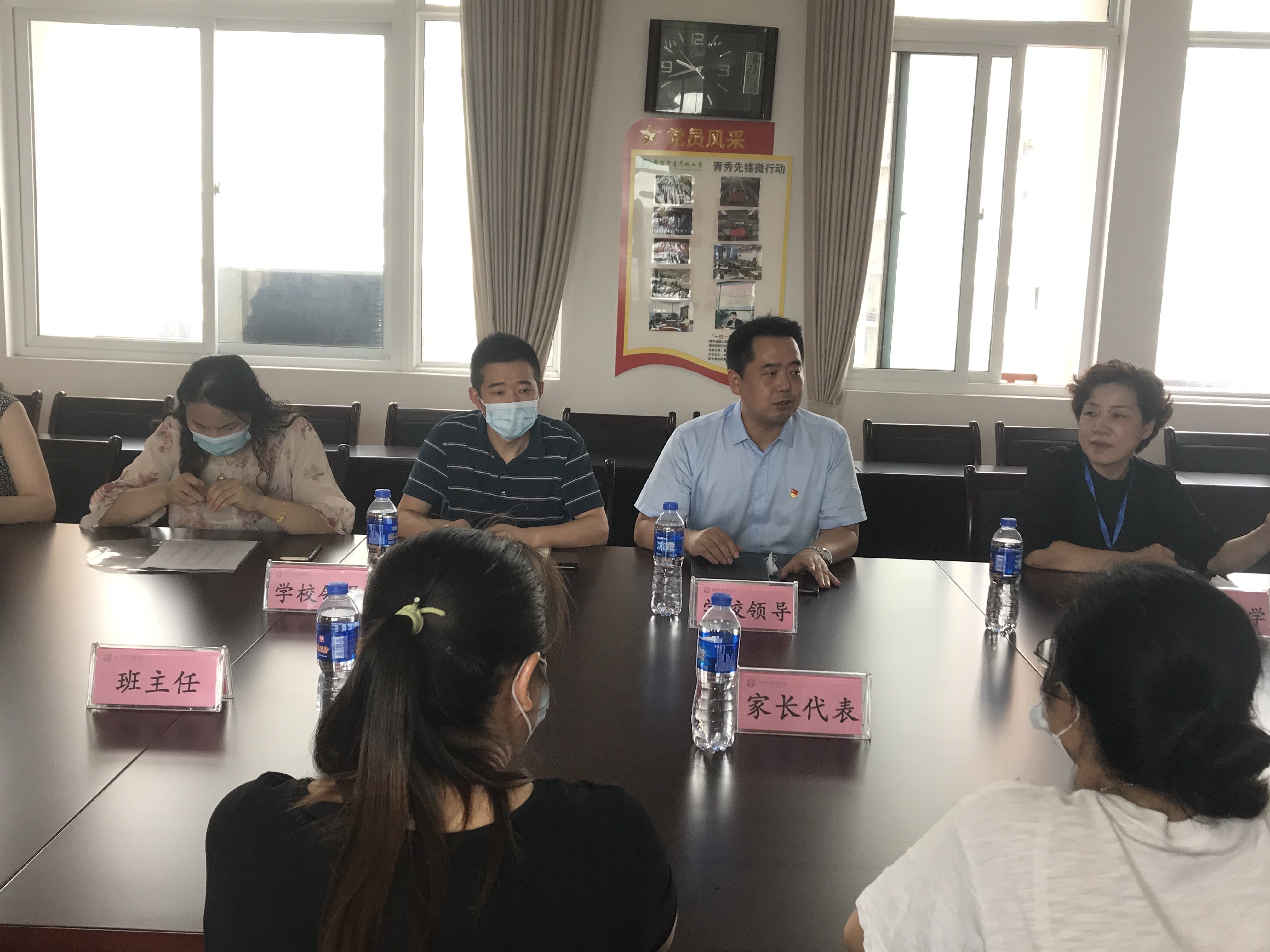 2021级新生均衡分班新闻报道_html_69d0d1bb.jpg
