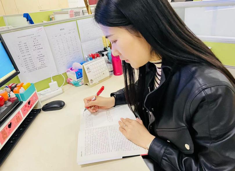 朱洋梦 教育因用心而美丽(1)_html_m789434ab.jpg