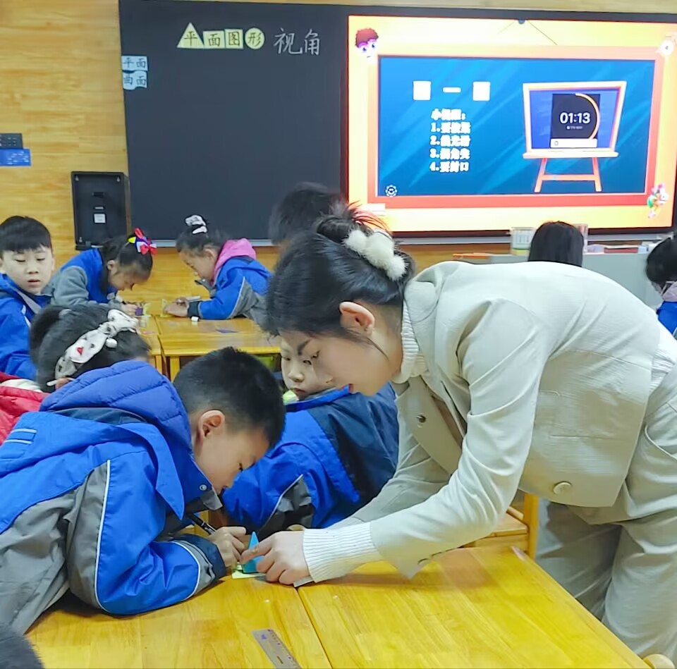 不负韶华 让青春卷起来_html_412d3cdf.jpg