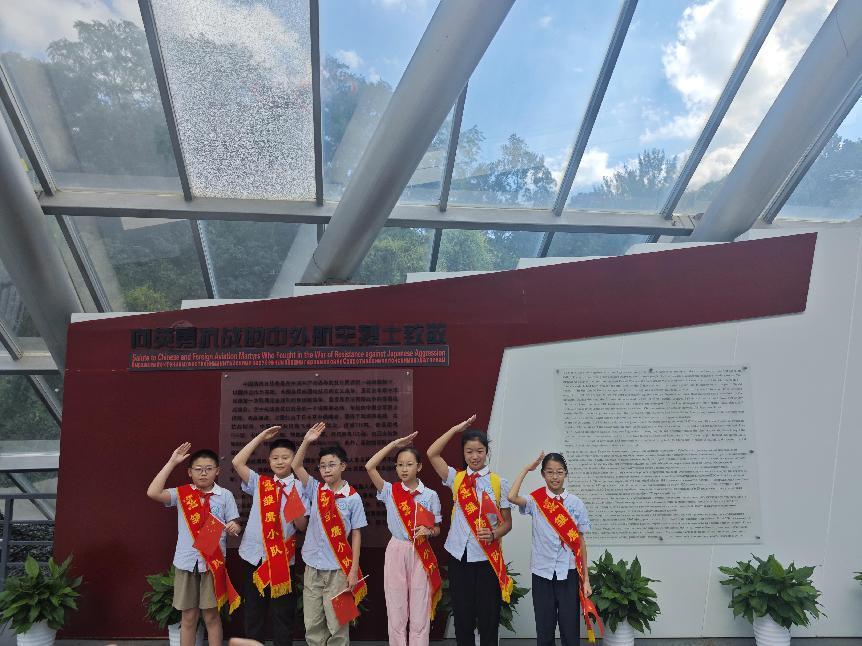 图片5.jpg