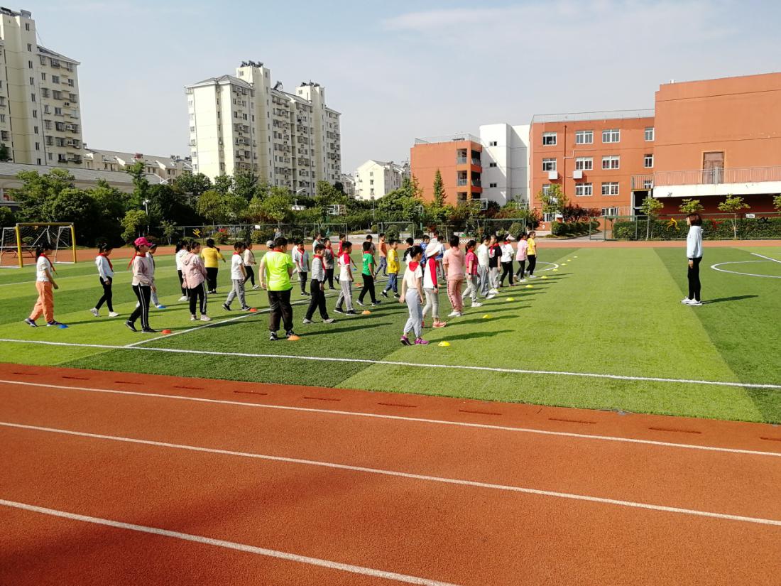 新闻稿_html_32c477e5.jpg
