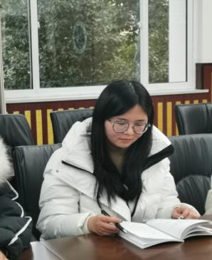 20220218教研组会报道_html_1175b112.jpg