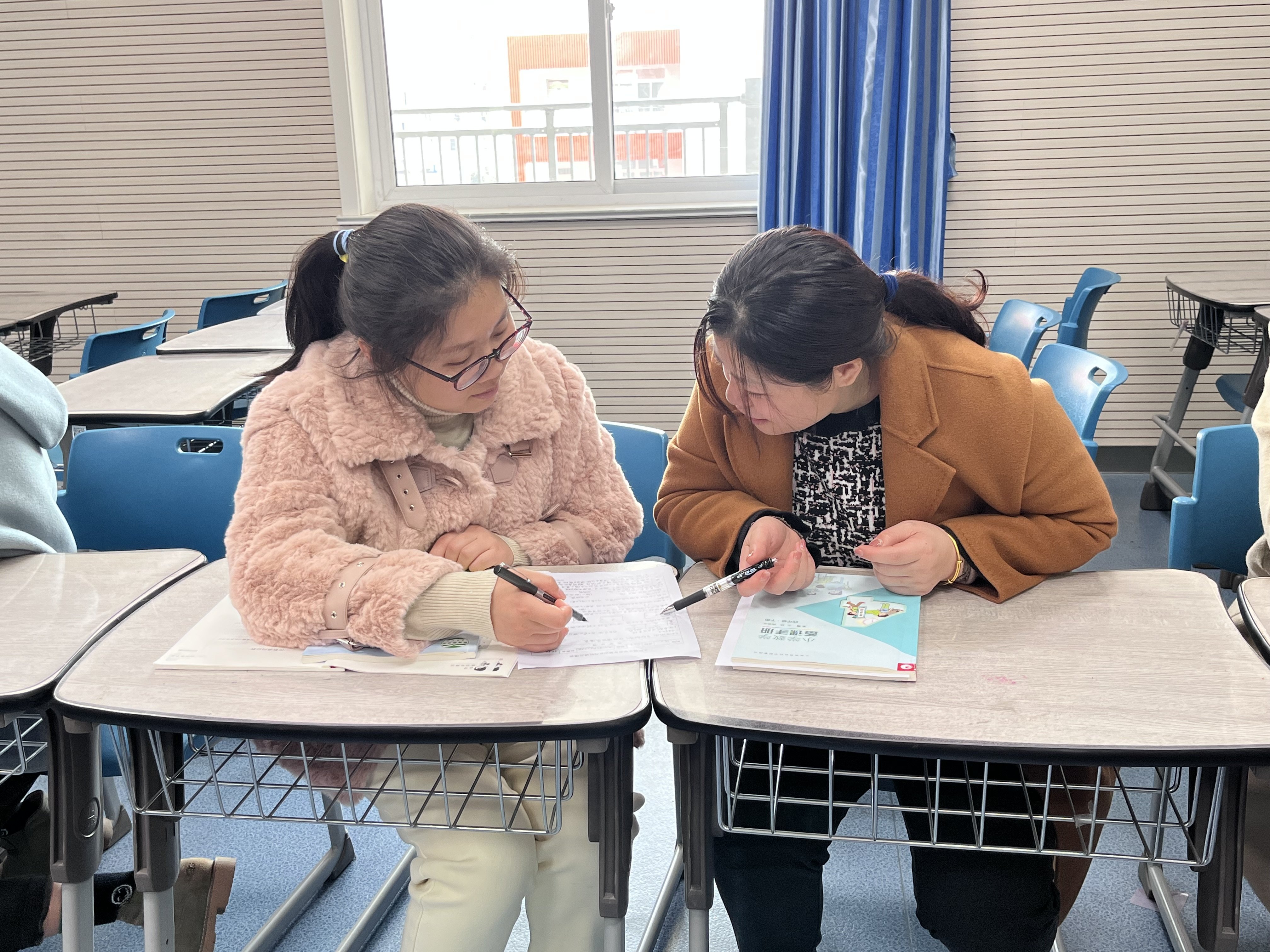 20220302数学组校本教研报道_html_2051ee21.jpg