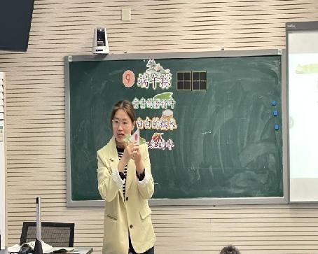 20250326语文童学课堂报道_html_m3ab27f6d.jpg