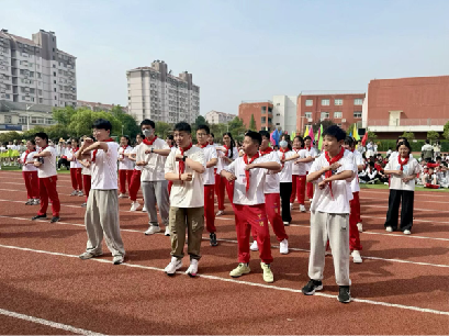 运动会新闻稿_html_1d429fb2.png