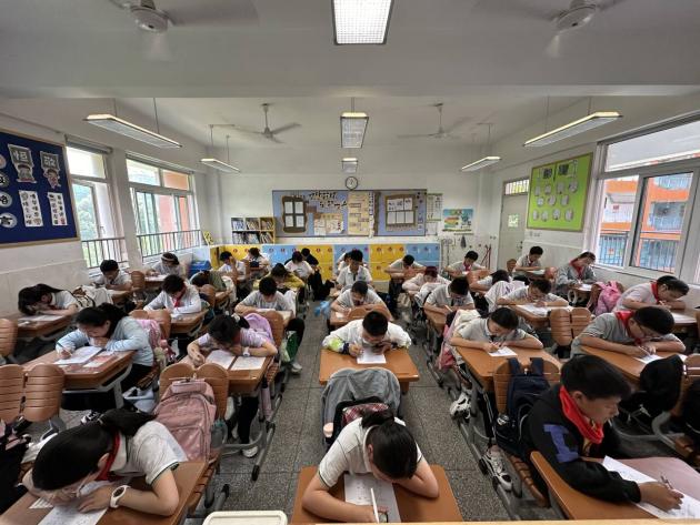 20240522六年级班级赛报道_html_34f05013.jpg