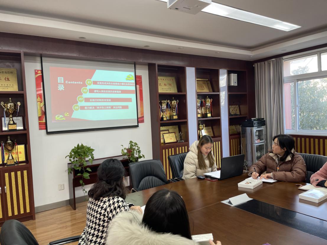 决胜全面建成小康社会 决战脱贫攻坚_html_710c72d9.jpg