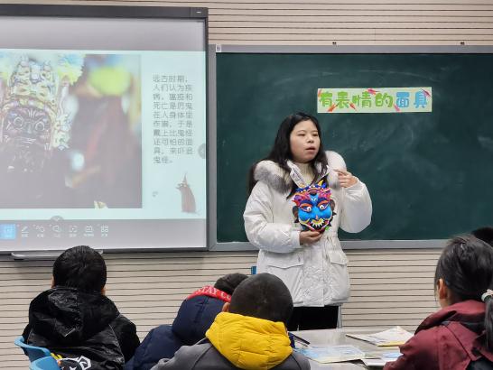 表情丰富 面具传情——南湾营小学“童学课堂”系列研究课第438期_html_ed5f94.jpg
