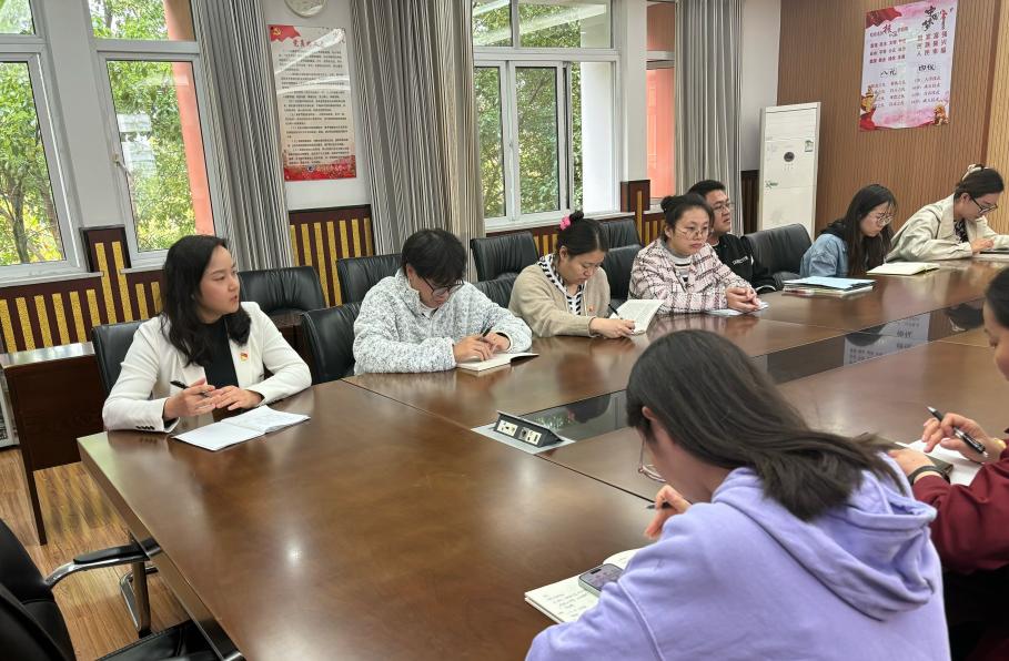20241113学习研读习近平同志《论教育》——南湾营小学党支部学习活动_html_m26205348.jpg