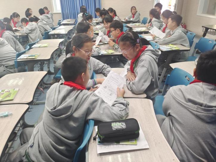20231011张程童学课堂报道_html_m7dcfcf14.jpg