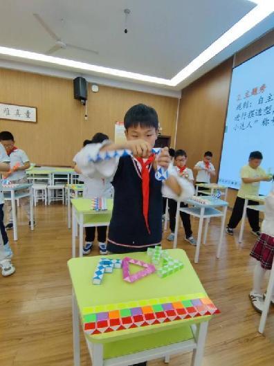 20250527三年级魔尺年级赛报道_html_c51df83.jpg
