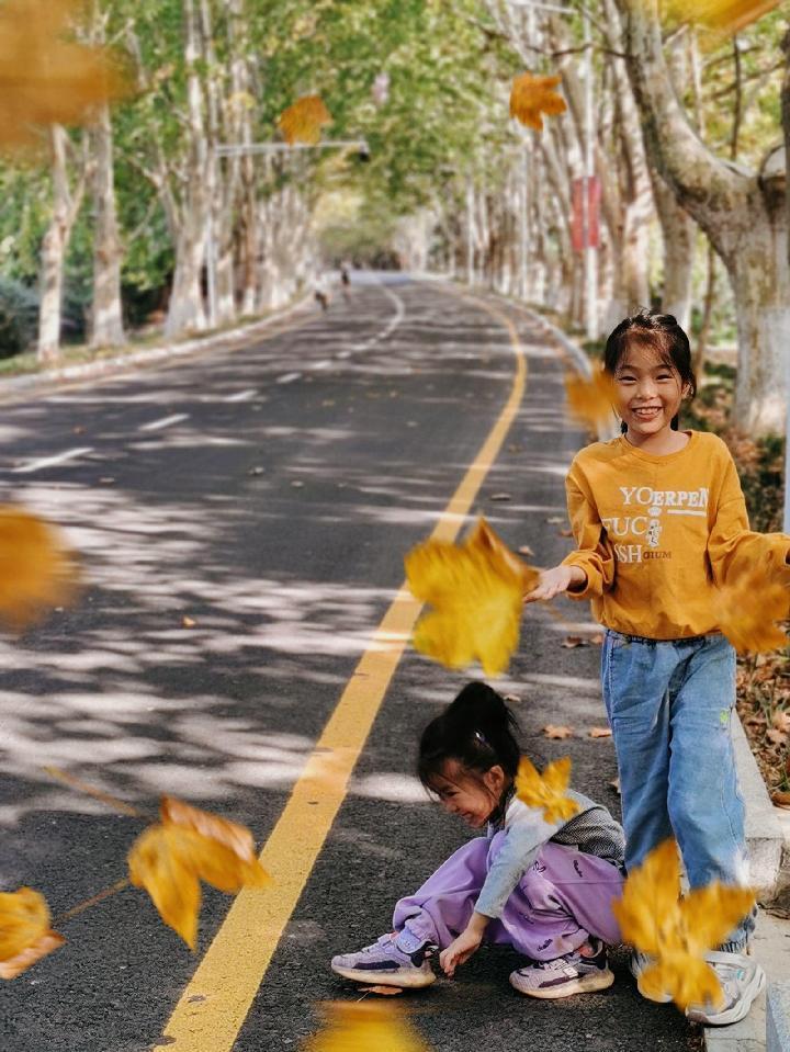 秋天有hua说——南湾营小学三年级语文实践活动_html_m3a3ef12d.jpg