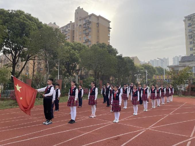 20230327升旗仪式报道_html_m1ab334cb.jpg