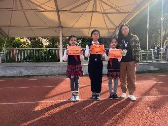 20230410升旗仪式报道_html_4d995fbc.jpg