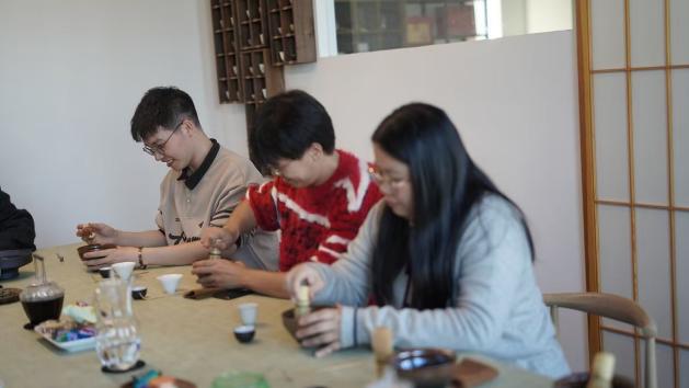 20241030南湾营小学青年教师研修班报道_html_13a44f3b.jpg