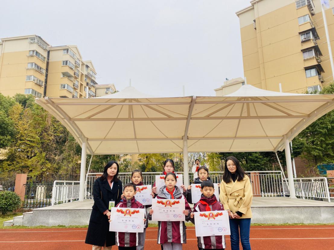 悦读悦成长 书香余韵长_html_1ddebbf2.jpg