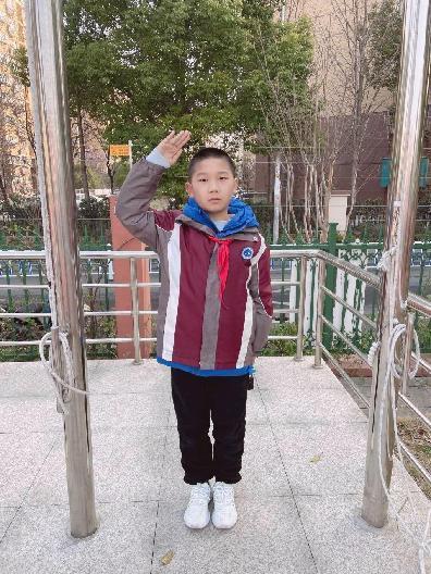 20230306五4升旗仪式通讯稿_html_m53aba203.jpg