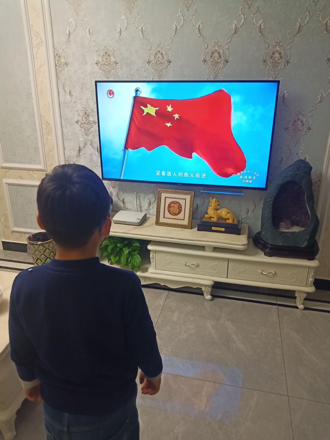 齐心抗“疫”，致敬英雄！_html_m5295251c.jpg