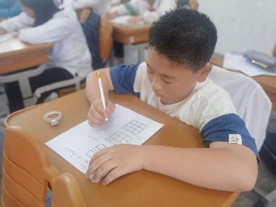 20230518第九届魔幻数学节5报道_html_5c4d00f5.jpg
