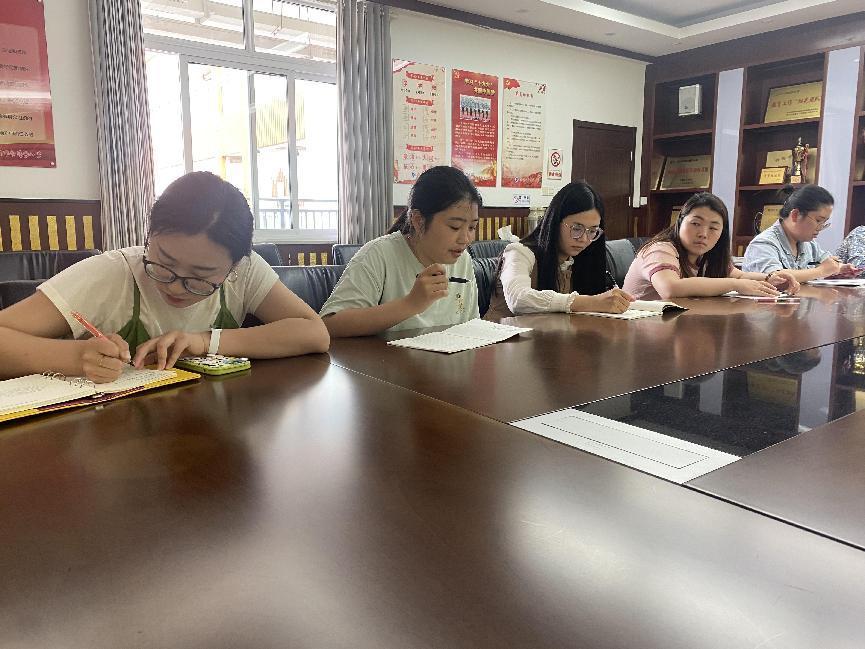 20230515教研组长例会新闻稿_html_m70652a96.jpg