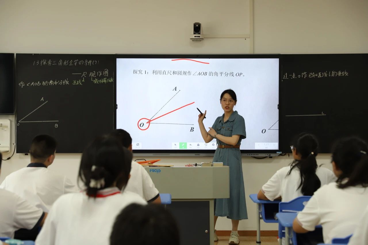 【绿色华中·至正教学】精耕研讨促成长 华中教师绽芳华——仙外华中承办区级数学教研活动