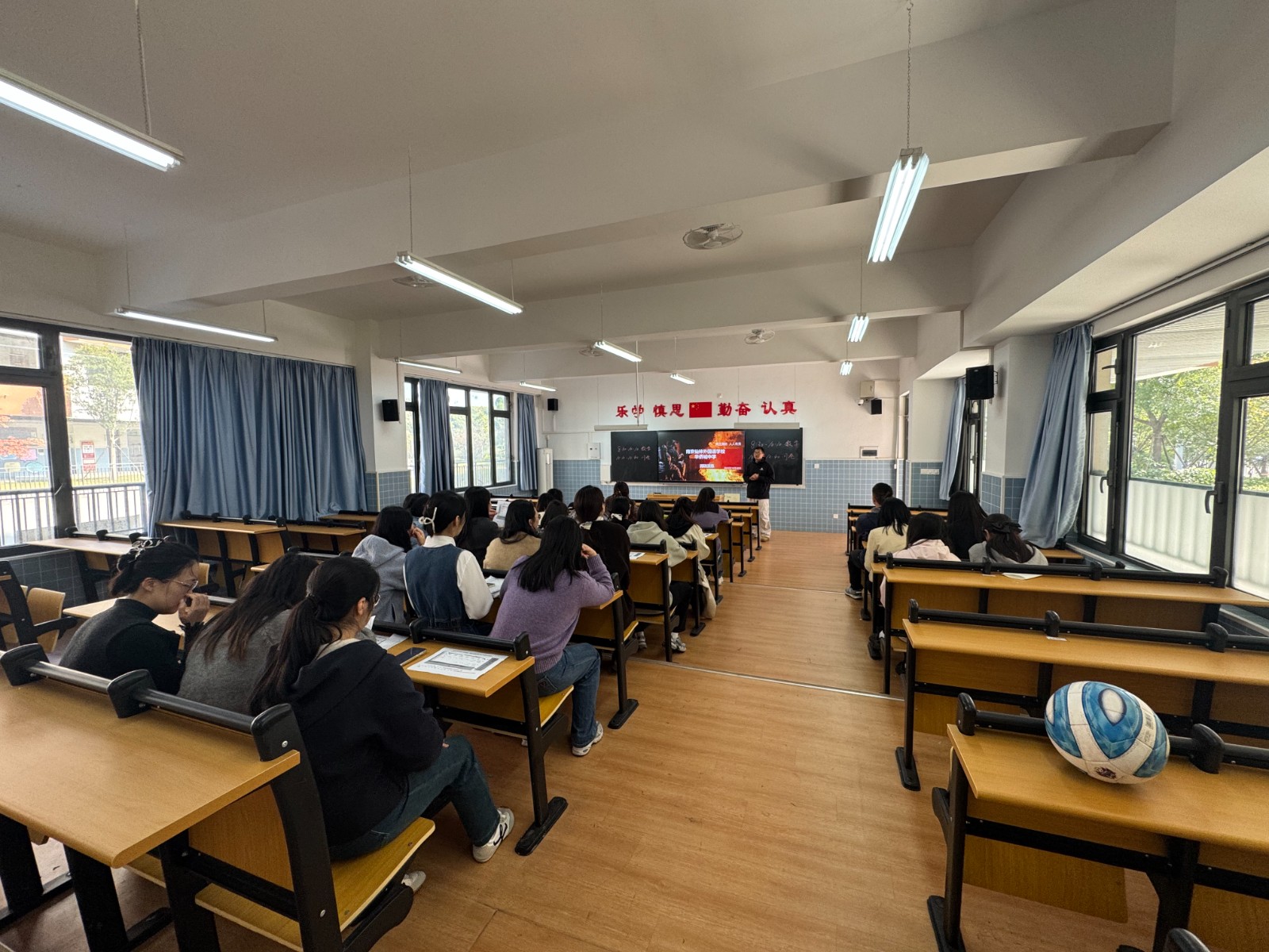 ff39f51852bbfb5924813e7016262579.jpg ff39f51852bbfb5924813e7016262579.jpg