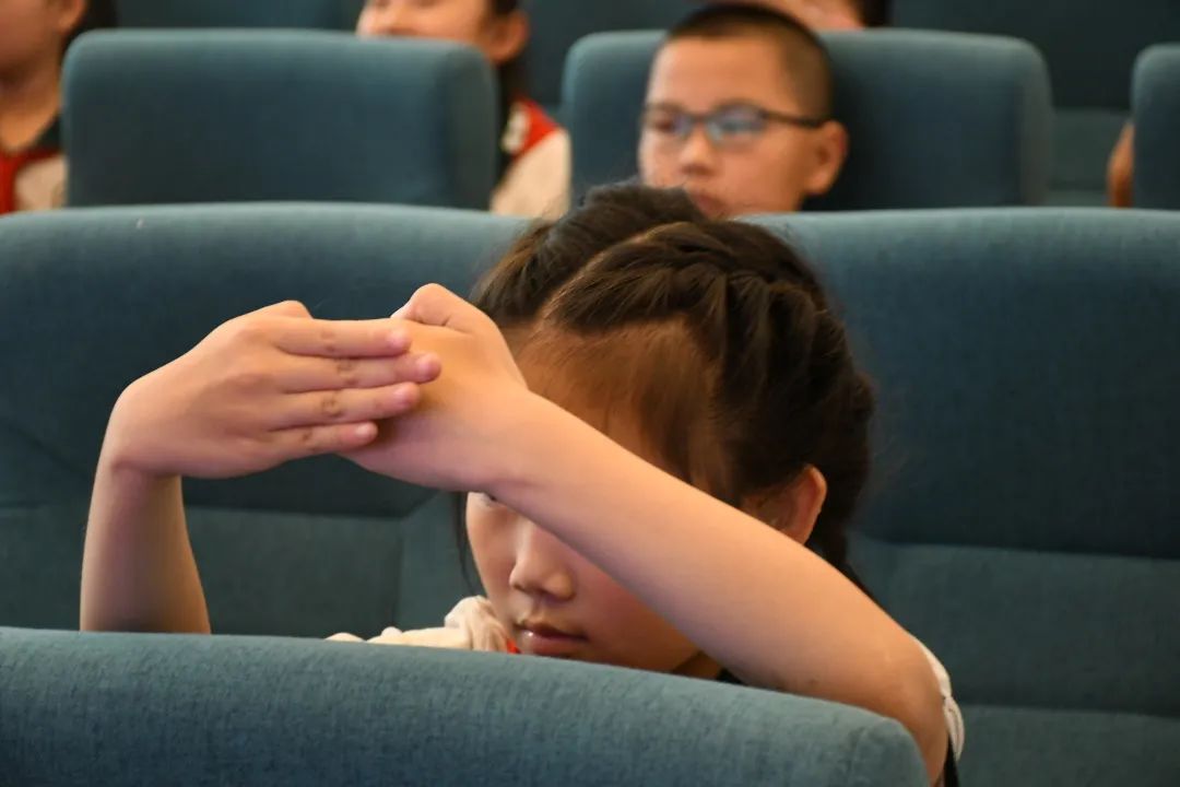 为保障学生们的生命安全_html_m38254a75.jpg