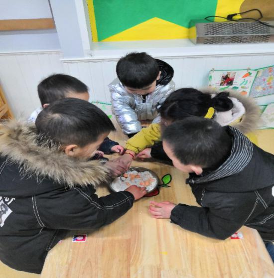 20190219伴浓浓温情，尝甜甜元宵新城园区元宵节活动_html_5bb2e3fa.jpg