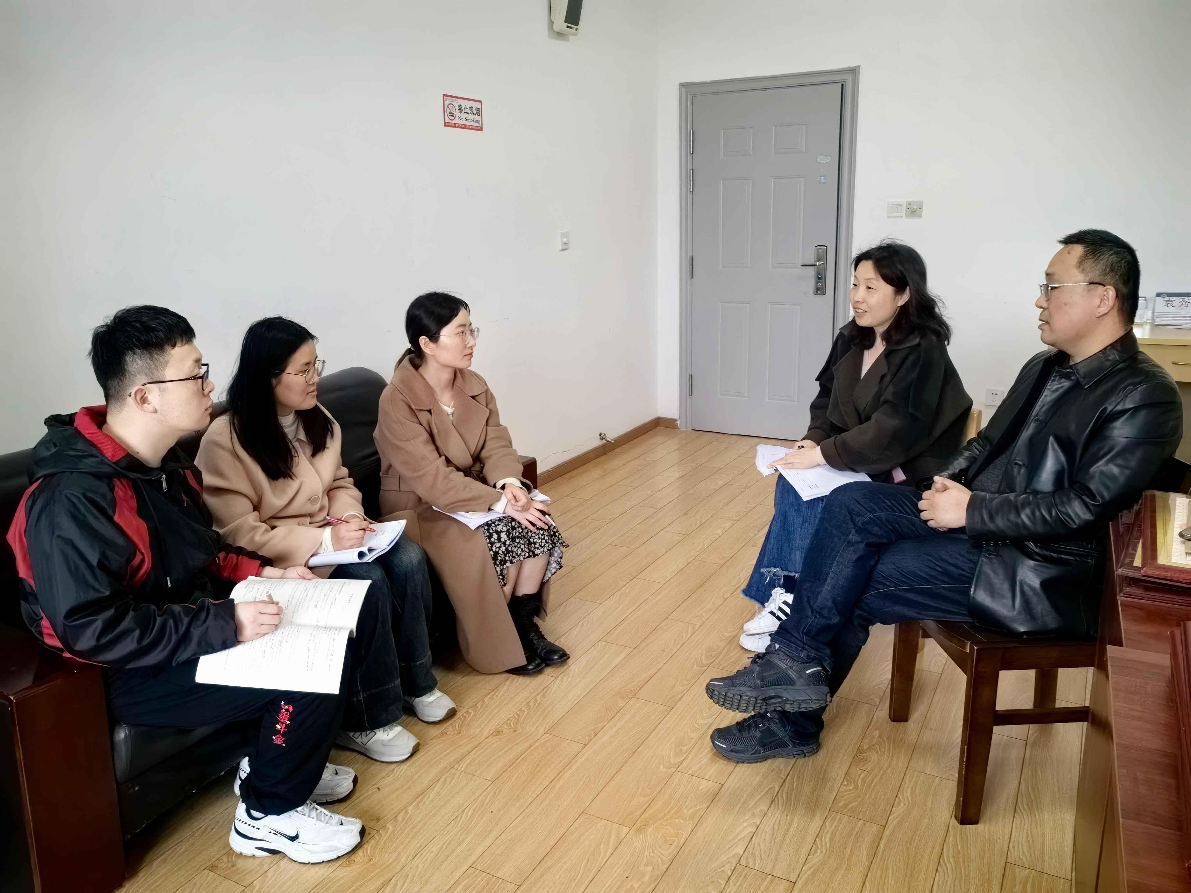【臻美金龙】教学视导赋新能 把脉课堂助提升——区教师发展中心来我校视导_html_6ad998de.jpg