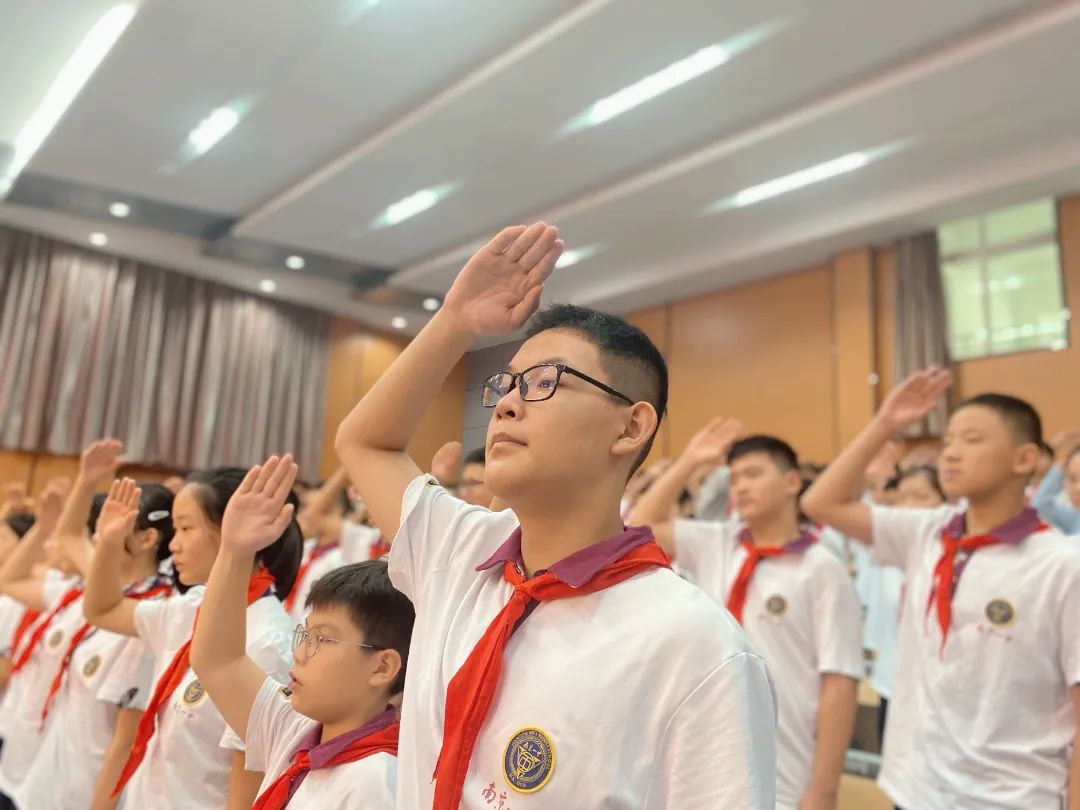 2022.8.30南京市第一中学马群分校入校礼_html_m62d03b71.jpg