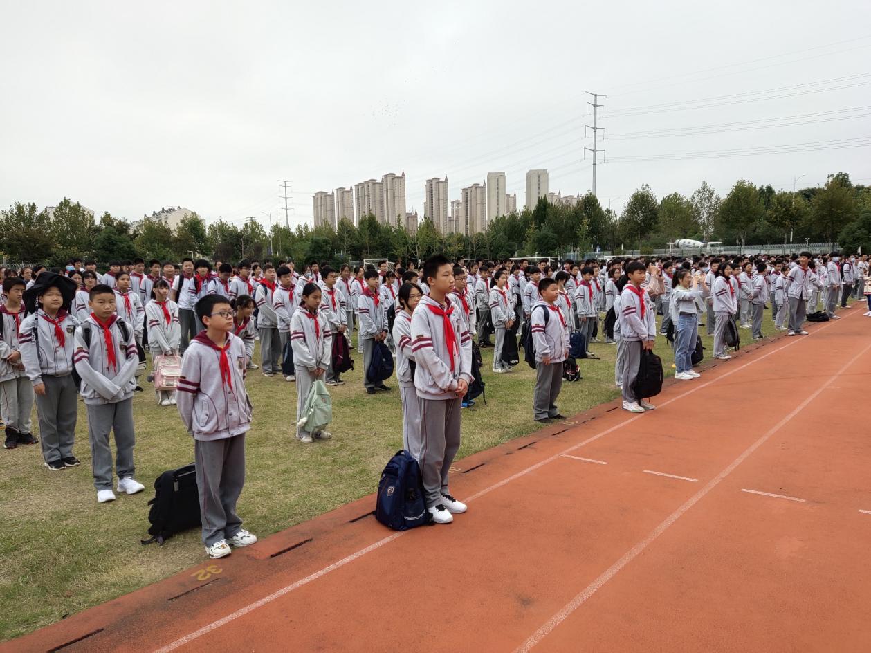 一中思益_html_m4d981c60.jpg