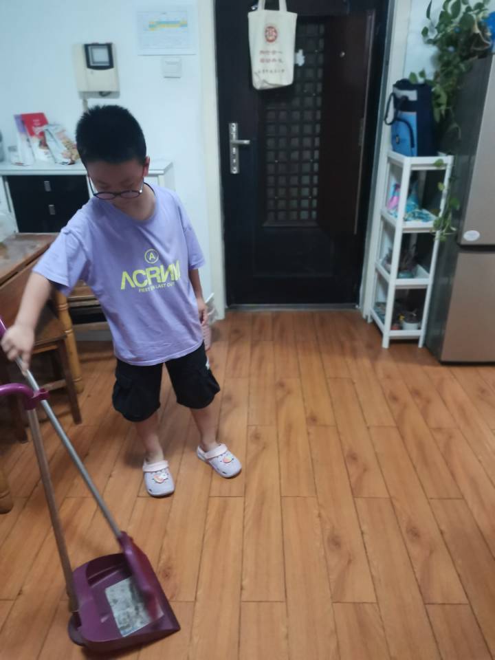 居家劳动的新闻稿_html_m6e46b8b.jpg