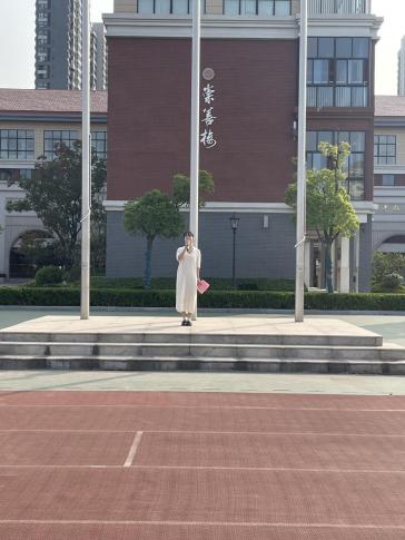 第八周升国旗新闻稿_html_51ef25f1.jpg