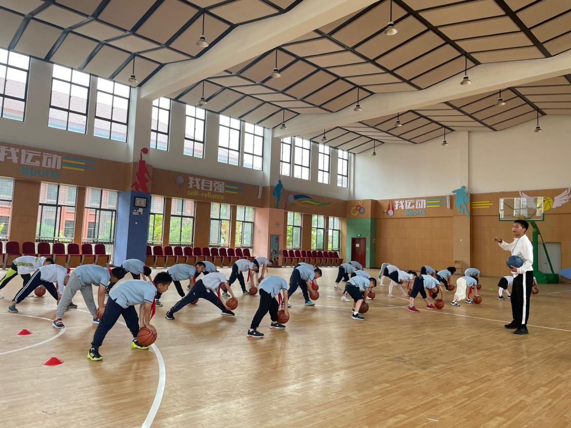 【知行晓庄】新苗拔节吐芬芳，从站稳讲台开始——记南京市晓庄小学新教师定级汇报课展示活动