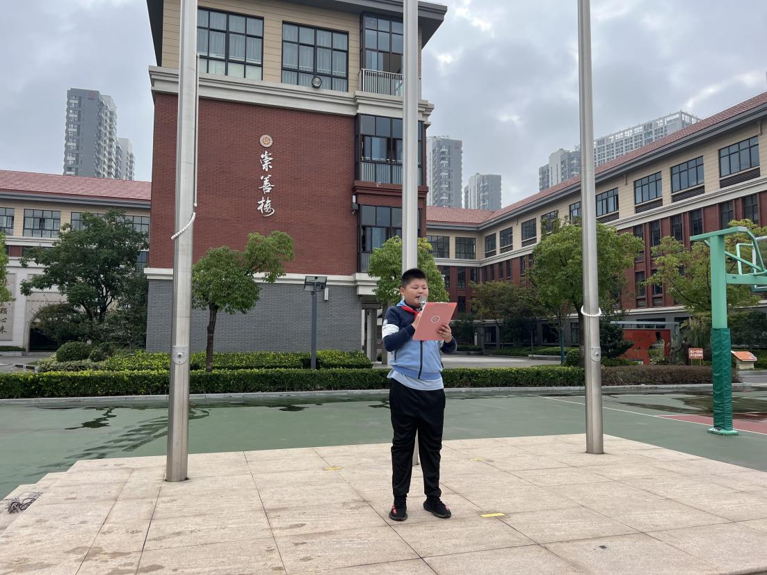 4.喜迎中国节(1)_html_13639180.jpg