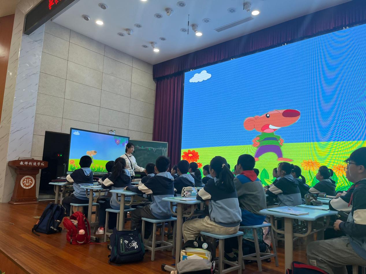 2025.4.25 五年级家长进课堂(1)_html_m3c7788cb.jpg