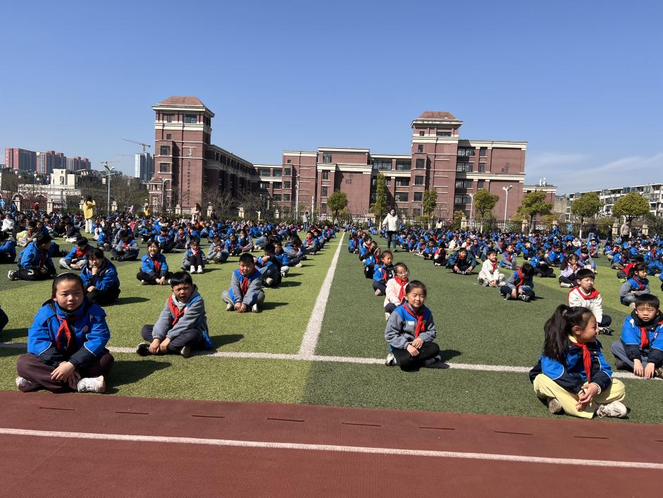 20250321消防应急演练报道_html_4d68c81.jpg