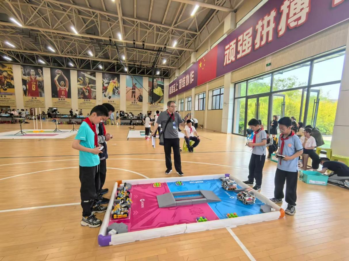 20250423机器人竞赛（四项）_html_1d93d89.jpg