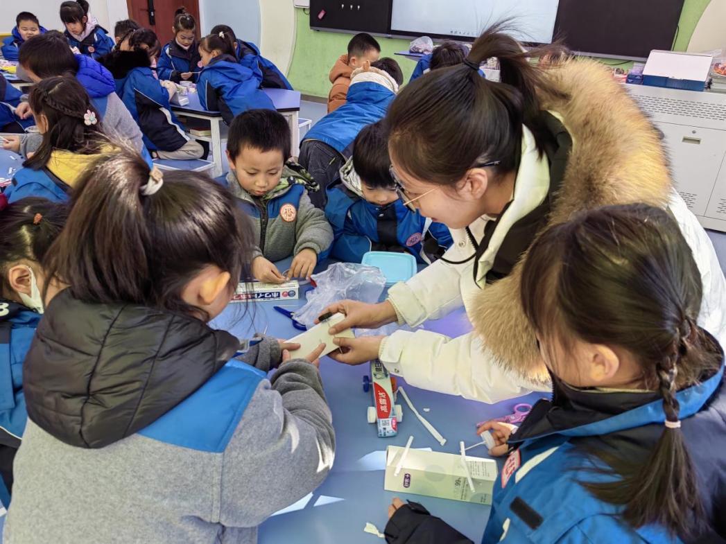 【知行晓庄】“小先生制”在小学科学教育活动中的实践研究——记南京市晓庄小学科学组校本研修活动（五）