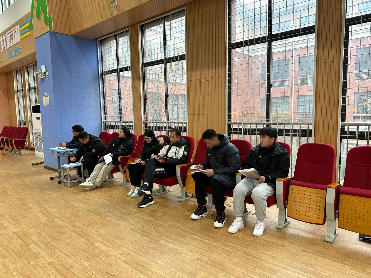 20231228体适能融入日常体育课堂的教学研究—南京市晓庄小学体育组校本研修活动（2）_html_6a0c9521.jpg