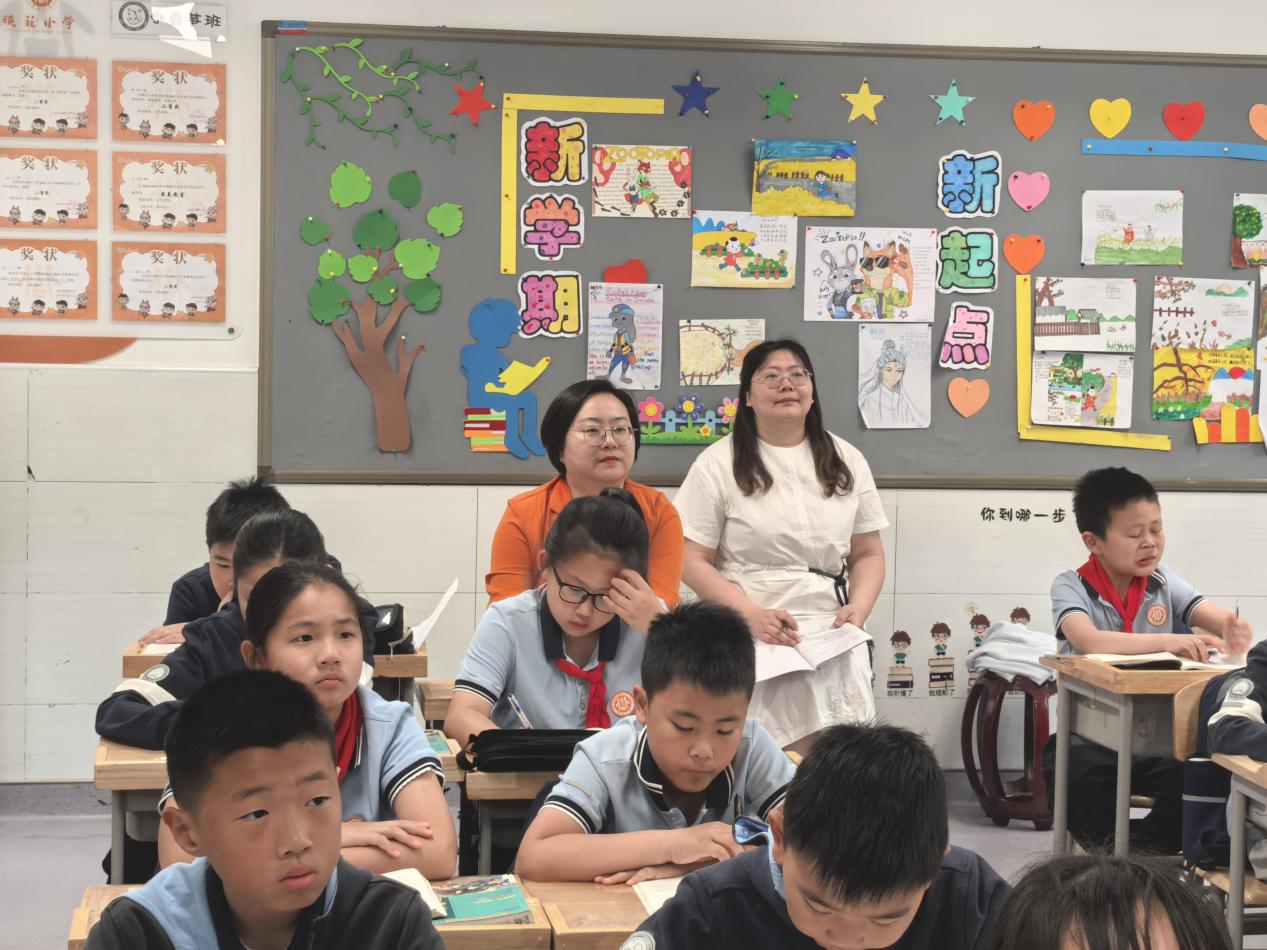 视导引领促成长 课堂深耕见实效_html_357202df.jpg