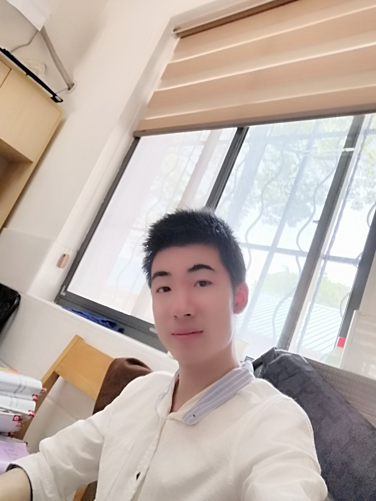 汤姆.jpg