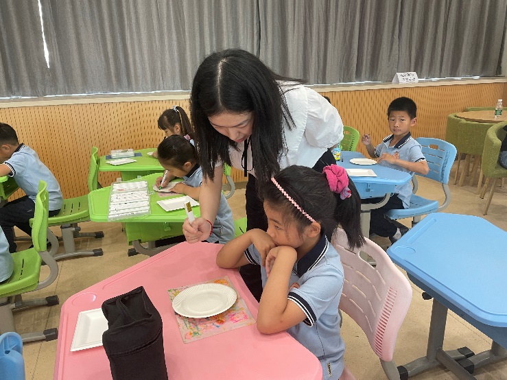定级课新闻稿_html_6f2482f9.jpg