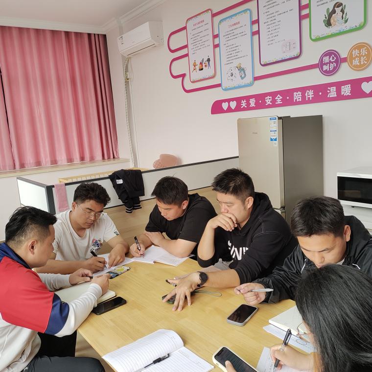 启发20231101（体育）式教学法在体适能教学中的应用—南京市晓庄小学体育组校本研修活动(1)_html_119fd95a.jpg