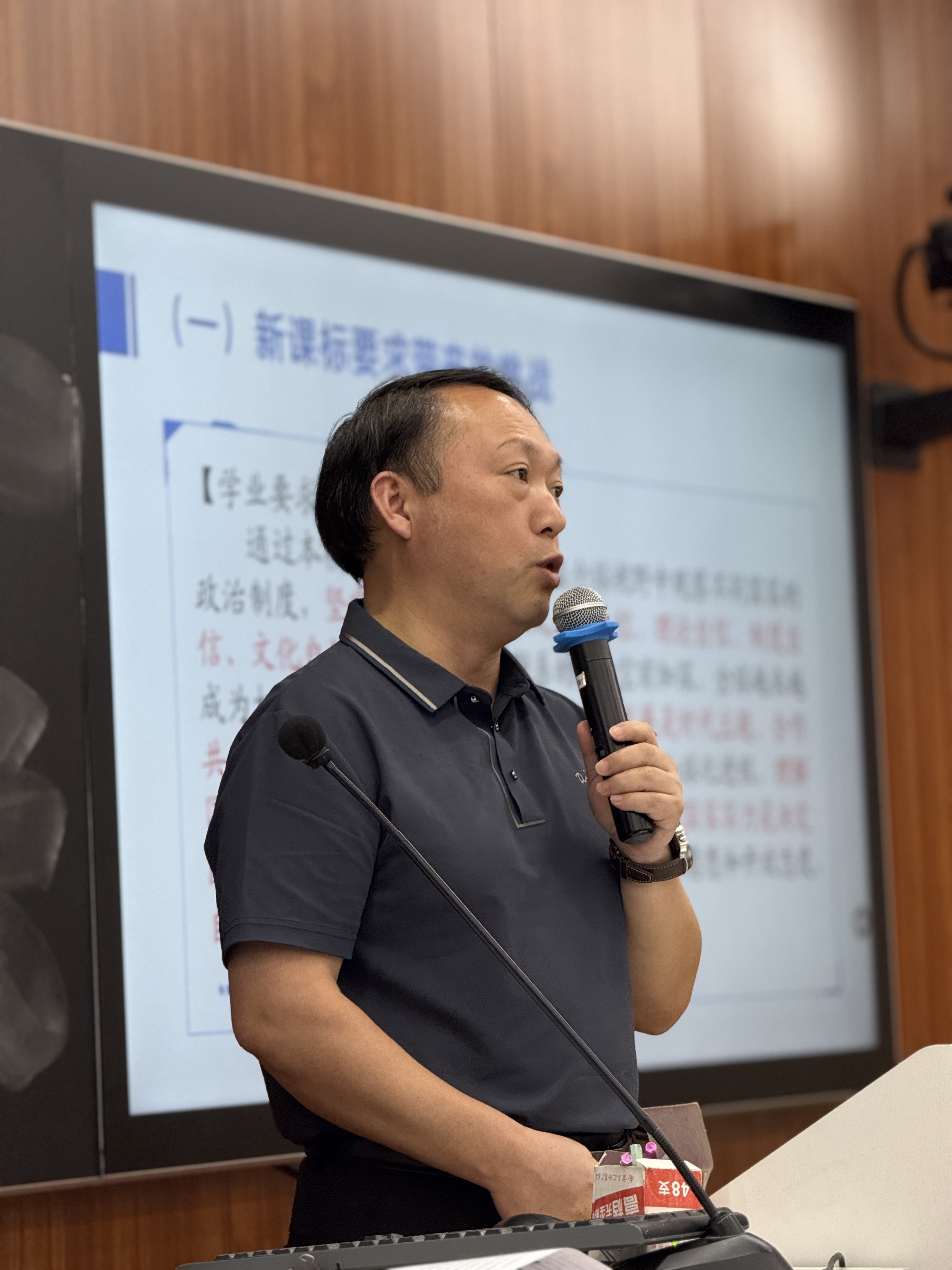 CCC3A48E791BFCDD1E952ED0306650BA.png CCC3A48E791BFCDD1E952ED0306650BA.png